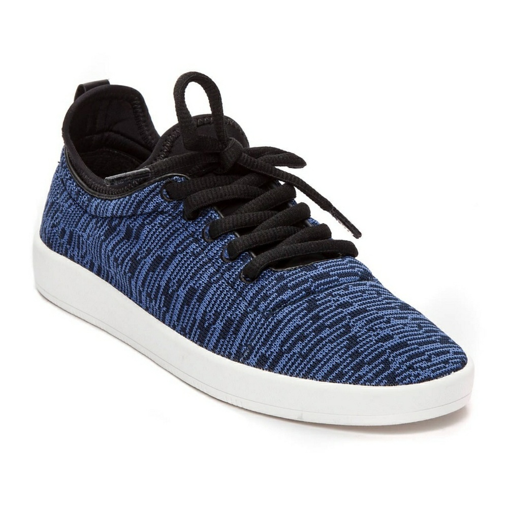 New Directions Royal Knit Sneaker NIB